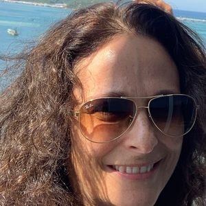 Meet your Posher, Anne